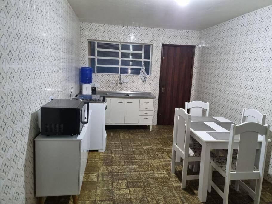 Aconchegante Casa Em